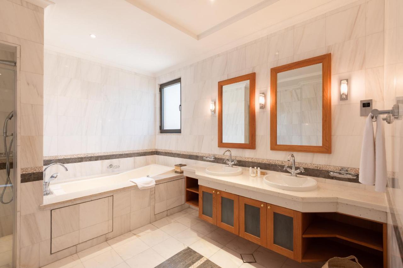 Maison Privee - Prvt Pool & Beach! In Luxury Palm Jumeirah Villa Dubai Exterior photo